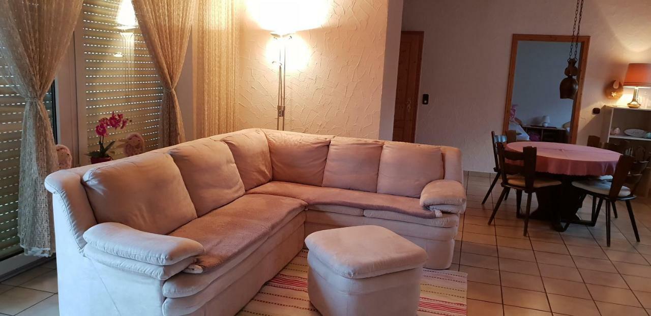 Ferienwohnung Weingut Leis โอสตริช-วินเคิล ภายนอก รูปภาพ